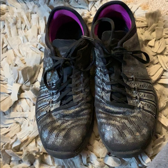 Nike running shoes - Picture 2 of 8